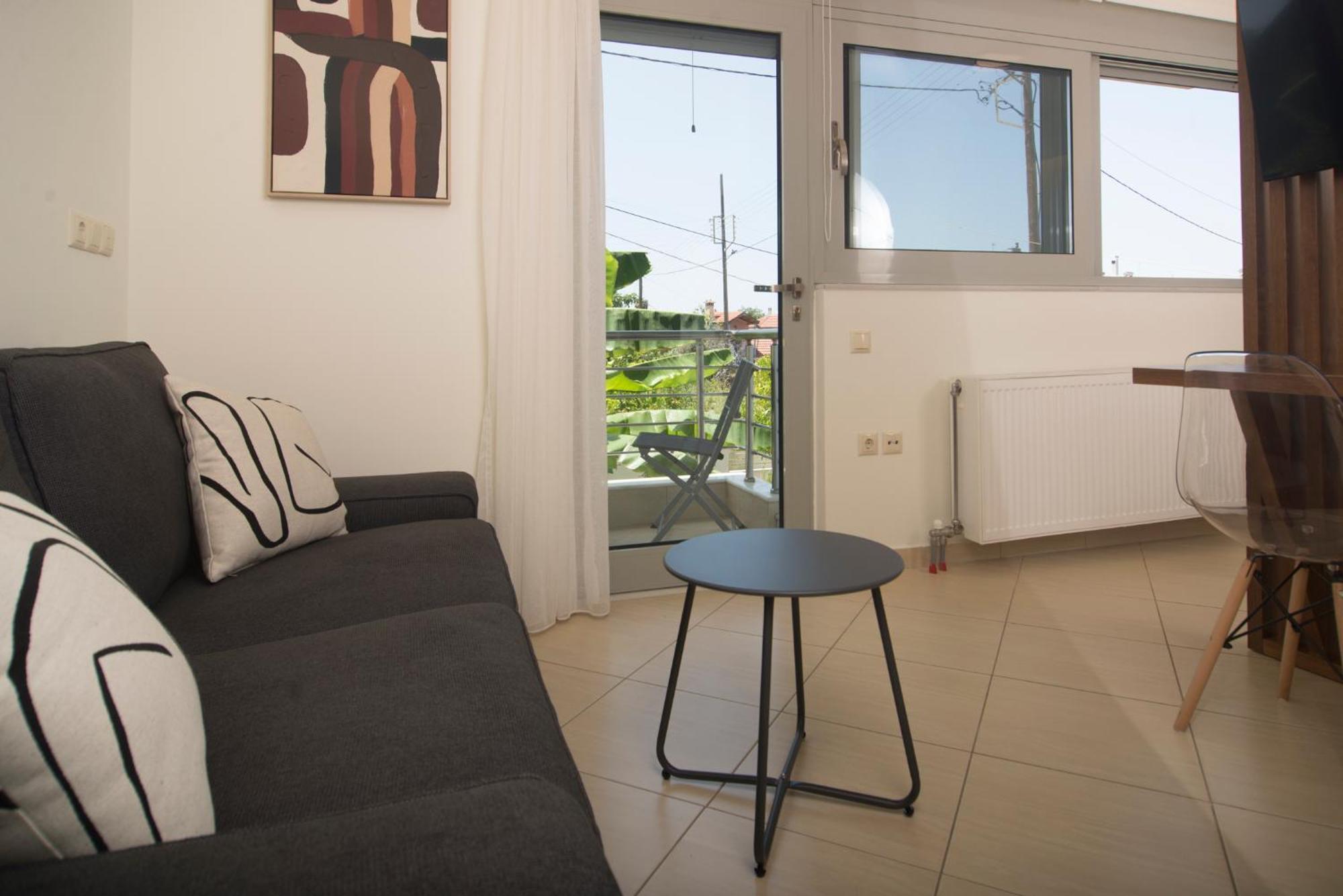 Spectacular Apartment Near Dance Hall/Center Kalamata Exterior photo